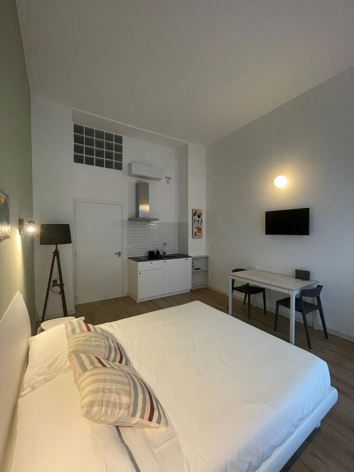 Aloe Comfort Rooms Pescara Buitenkant foto
